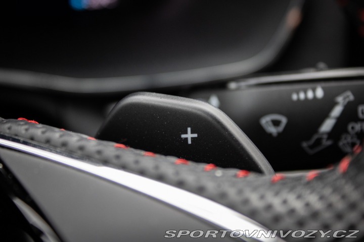 Škoda Octavia RS Combi Rs / AJ NA SPLÁTKY 2022