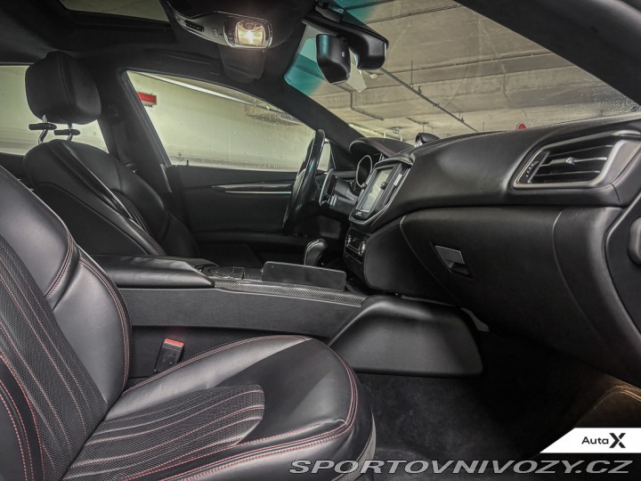 Maserati Ghibli  2016