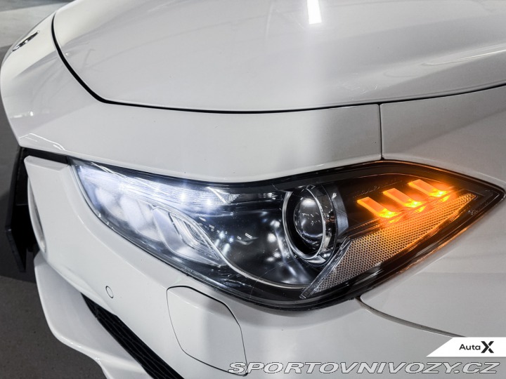 Maserati Ghibli  2016