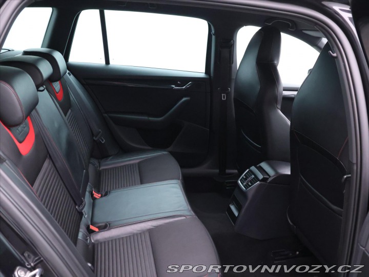 Škoda Octavia RS 2,0 TSI 162kW Navi Xenon 2013