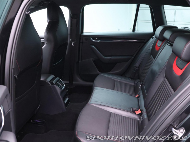 Škoda Octavia RS 2,0 TSI 162kW Navi Xenon 2013