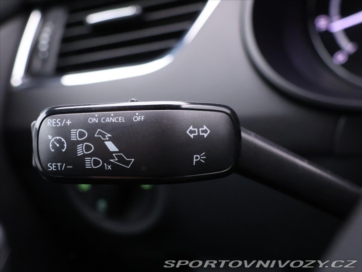 Škoda Octavia RS 2,0 TSI 162kW Navi Xenon 2013