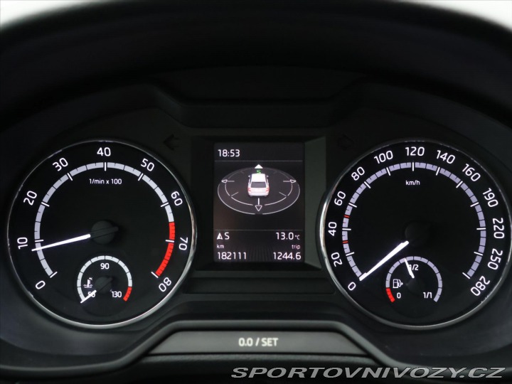 Škoda Octavia RS 2,0 TSI 162kW Navi Xenon 2013