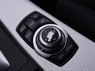 BMW 3 3,0 330d 190kW Sport M-Pa 2012