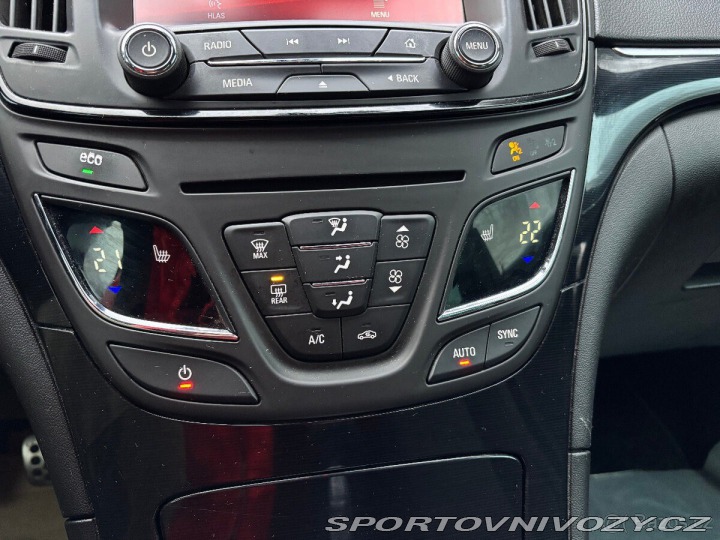 Opel Ostatní modely Insignia 2,0   TDI Sport Tourer 4x 2014