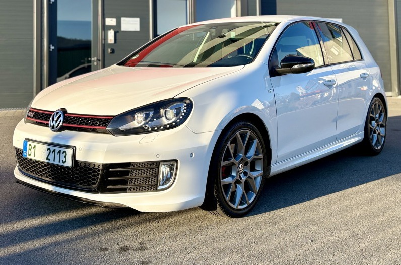 Volkswagen Golf GTI 35 Edition
