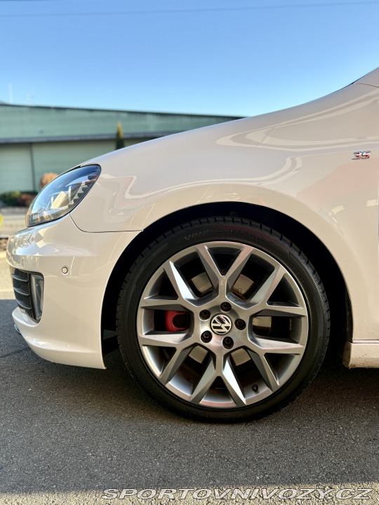Volkswagen Golf GTI 35 Edition 2012