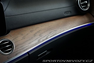 Mercedes-Benz E 400d*4M*360*NEZ.TOP*ŠÍBR* 2020