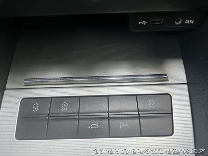 Škoda Ostatní modely OCTAVIA 1.8TSI DSG 4x4 2013