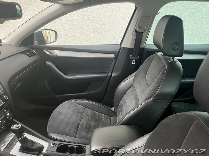Škoda Ostatní modely OCTAVIA 1.8TSI DSG 4x4 2013