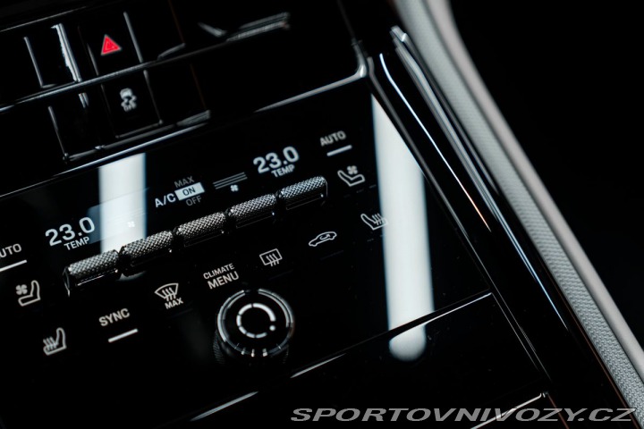 Porsche Panamera 4 E-hybrid, Inno, ActiveR 1800