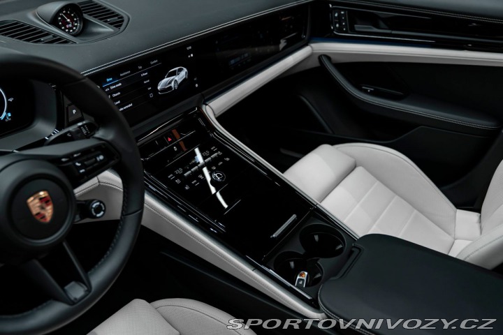 Porsche Panamera 4 E-hybrid, Inno, ActiveR 2025