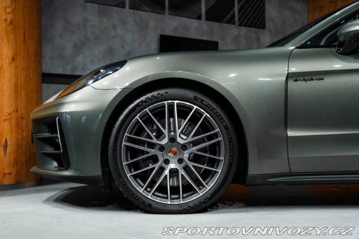 Porsche Panamera 4 E-hybrid, Inno, ActiveR 2025