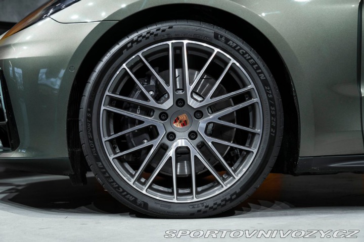 Porsche Panamera 4 E-hybrid, Inno, ActiveR 1800