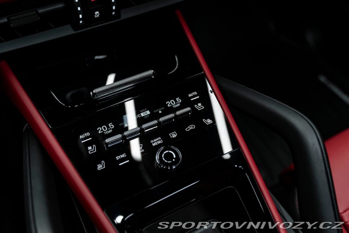 Porsche Cayenne PANO, HD-MATRIX, INNO, VÝ 1800