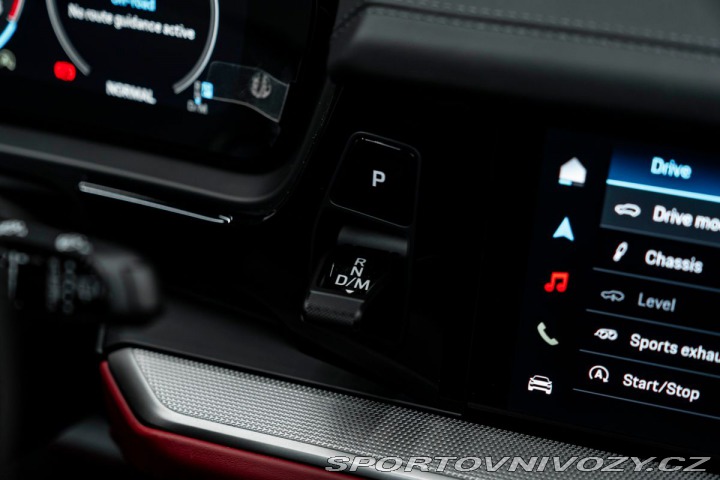 Porsche Cayenne PANO, HD-MATRIX, INNO, VÝ 1800