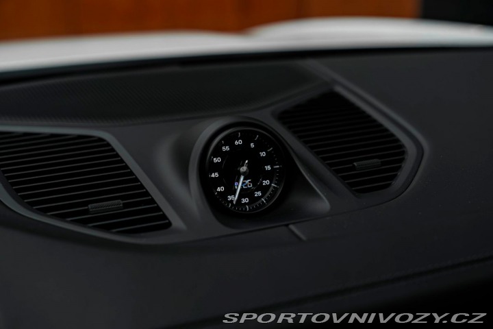 Porsche Cayenne PANO, HD-MATRIX, INNO, VÝ 1800