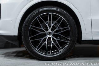 Porsche Cayenne PANO, HD-MATRIX, INNO, VÝ 2025