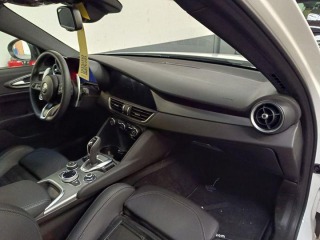 Alfa Romeo Giulia 2.0 Turbo 16V 206kW Veloc 2024