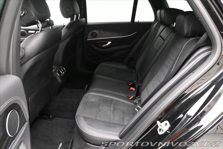 Mercedes-Benz E 2,0 220d 147kW AMGLINE Zá 2022