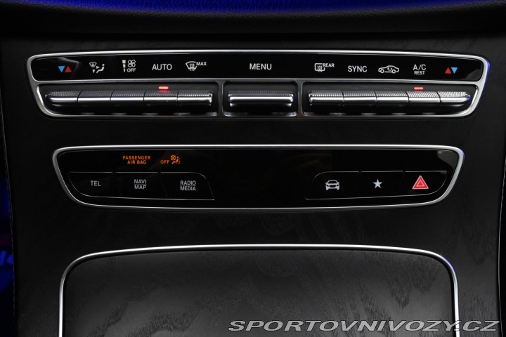 Mercedes-Benz E 2,0 220d 147kW AMGLINE Zá 2022