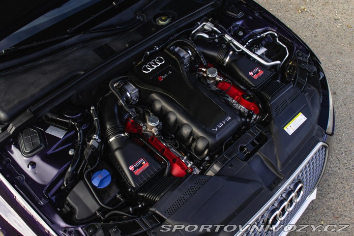 Audi RS4 Avant B8 DPH*Exclusive 2013