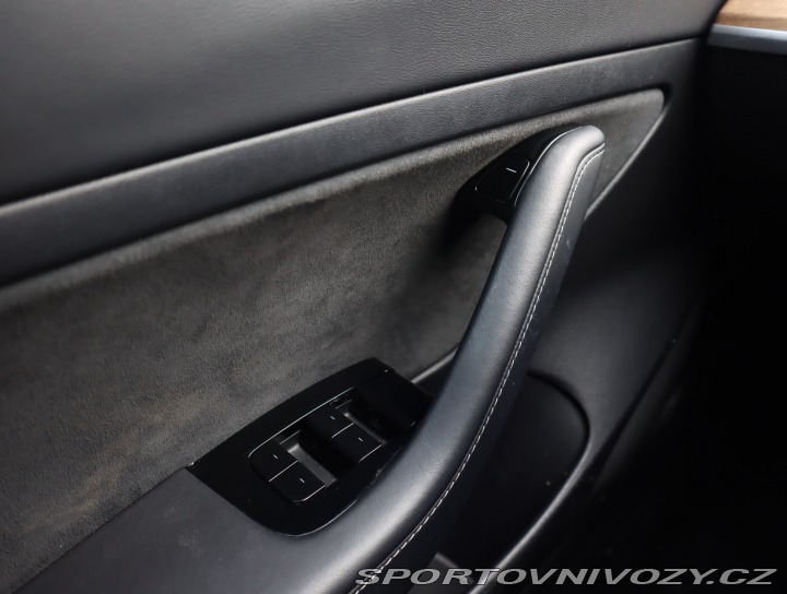 Tesla Model 3 Std Range Plus 52kWh 2020