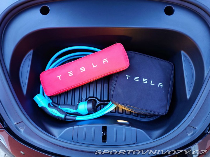 Tesla Model 3 Long Range Dual Motor 366 2021