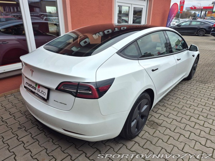 Tesla Model 3 Long Range Dual Motor 366 2021