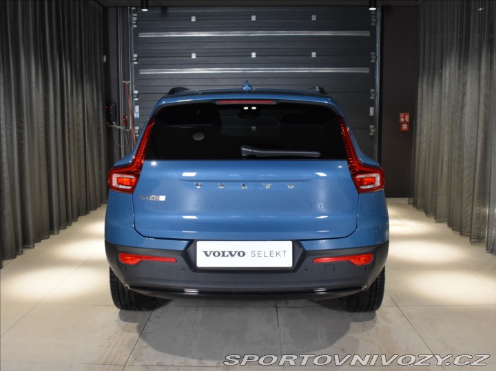 Volvo Ostatní modely EX40 0,0 TWIN MOTOR PLUS 2025