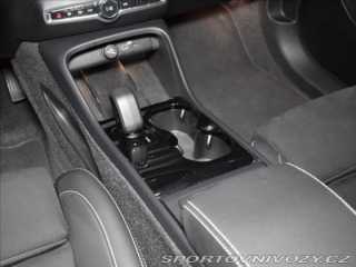 Volvo Ostatní modely EX40 0,0 TWIN MOTOR PLUS 2025