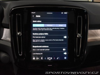 Volvo Ostatní modely EX40 0,0 TWIN MOTOR PLUS 2025