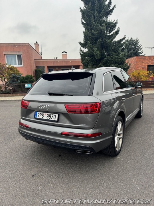 Audi Ostatní modely Q7 3,0 TDI quattro S-line 2015