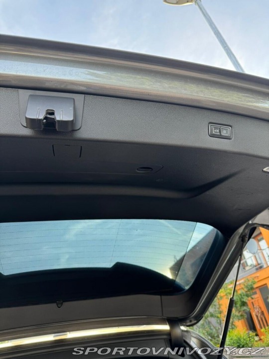 Audi Ostatní modely Q7 3,0 TDI quattro S-line 2015