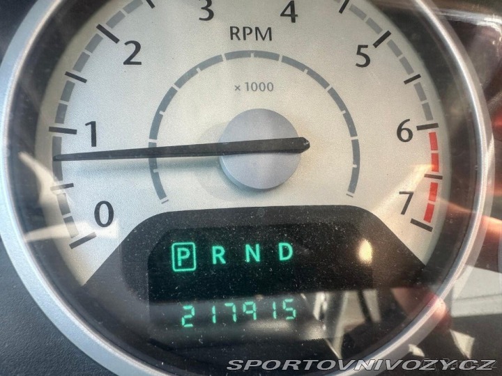 Chrysler Ostatní modely Town & Country 3,8   V6 148Kw BENZIN+LPG 2007