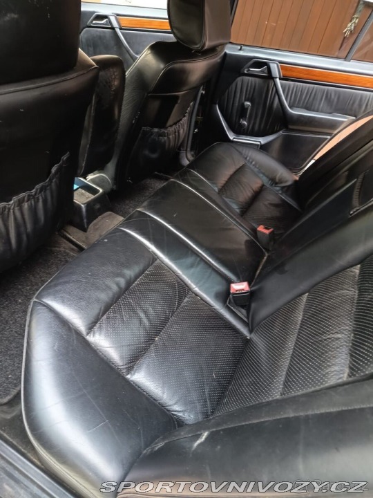 Mercedes-Benz Ostatní modely W124 300D 1800