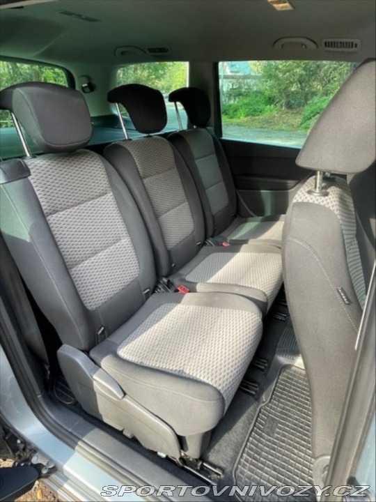 Volkswagen Ostatní modely Sharan 2,0   7N TDI 103kW (7 mís 2010