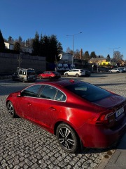 Volvo S60 2,0 2010, 120 kW, 169 0