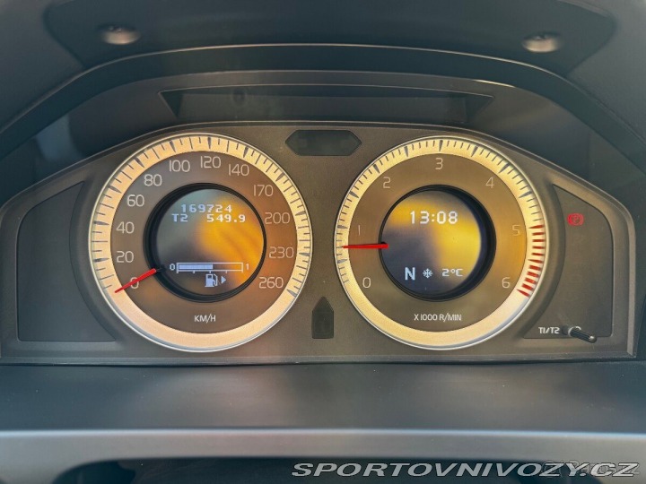 Volvo S60 2,0 2010, 120 kW, 169 0 2010