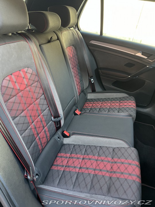 Volkswagen Golf GTI TCR 2019