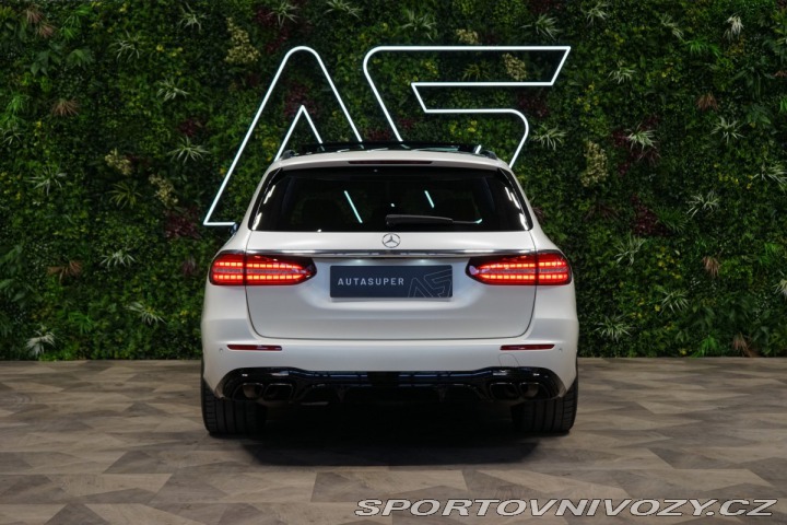 Mercedes-Benz E 63s AMG*4M*HUD*360*PANO*T 2023