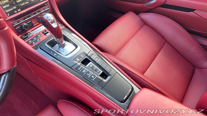 Porsche 911 Turbo S 2013