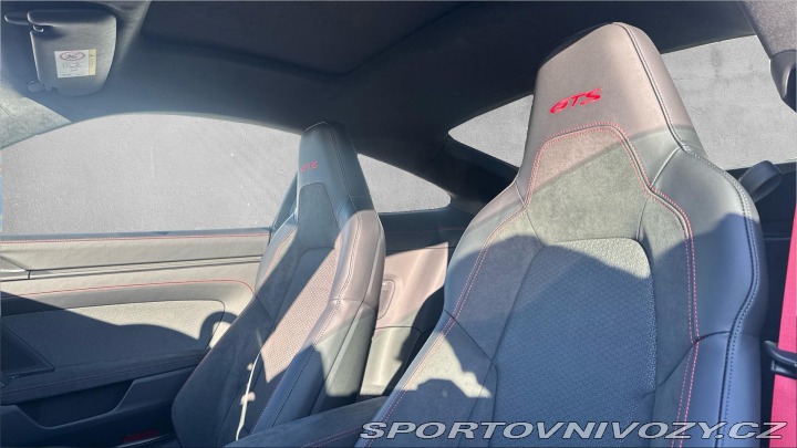 Porsche 911 GTS 2025