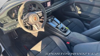 Porsche 911 GTS 2025