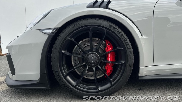 Porsche 911 GT3 RS 2019