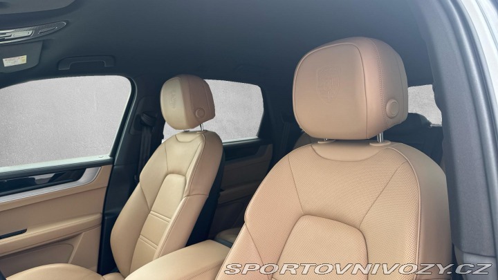 Porsche Cayenne E-Hybrid 2024