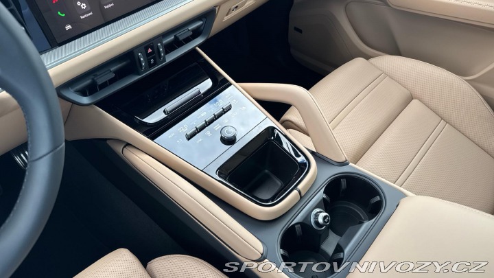 Porsche Cayenne S E-Hybrid 2025