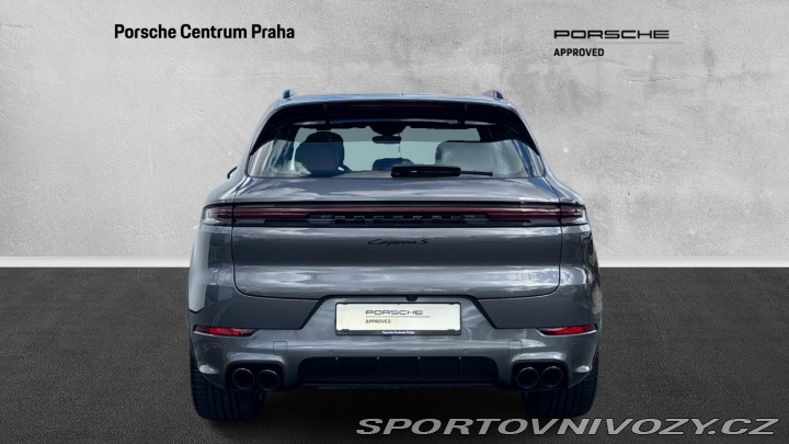 Porsche Cayenne S E-Hybrid 2025