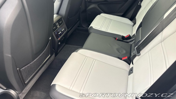 Porsche Cayenne Coupé 2025