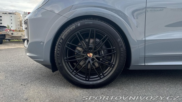 Porsche Cayenne Coupé 2025